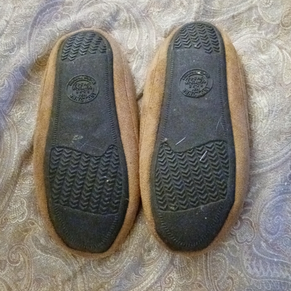 House shoes - Picture 2 of 2